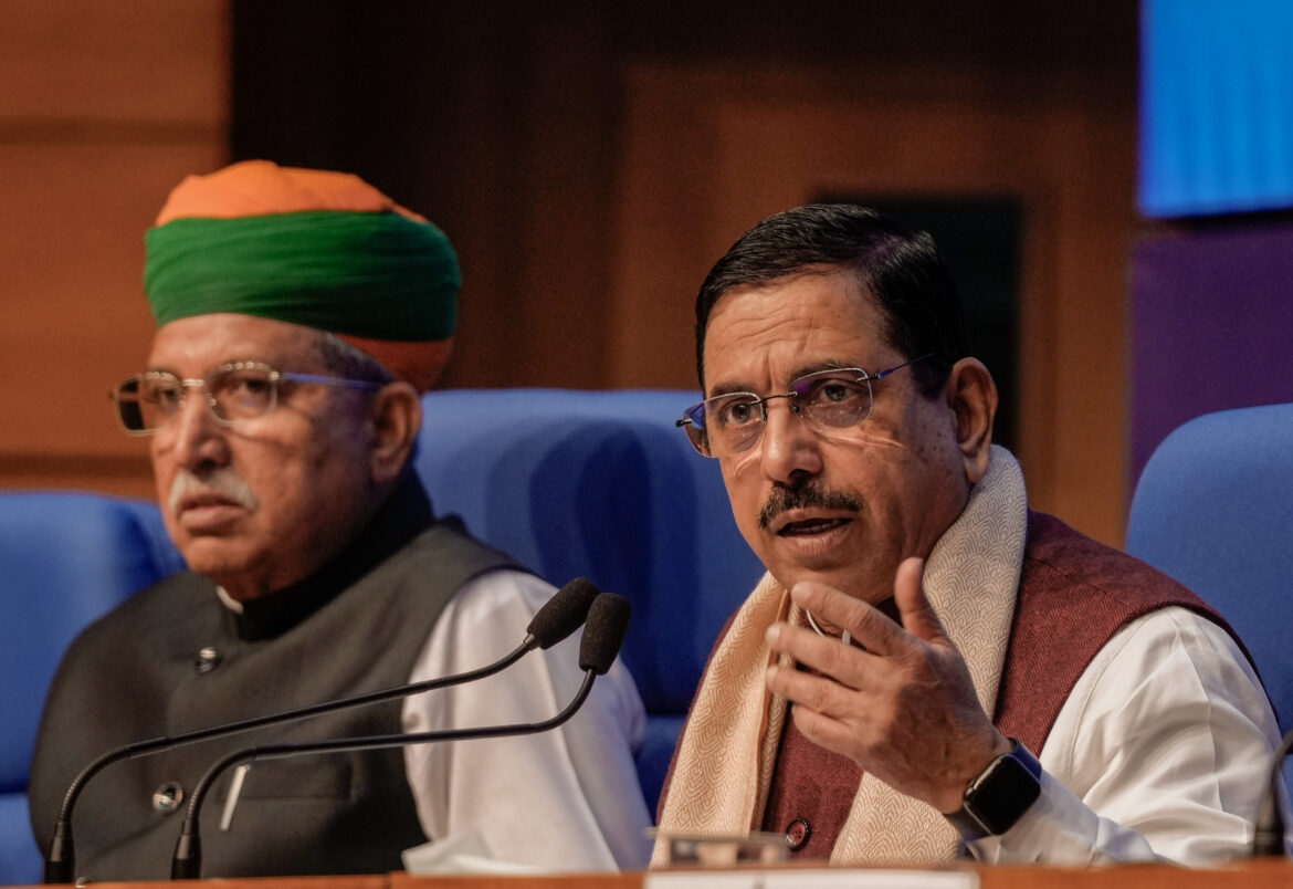 भाजपा सांसद प्रताप सिम्हा का बयान दर्ज, संसदीय कार्य मंत्री प्रह्लाद जोशी ने दी जानकारी