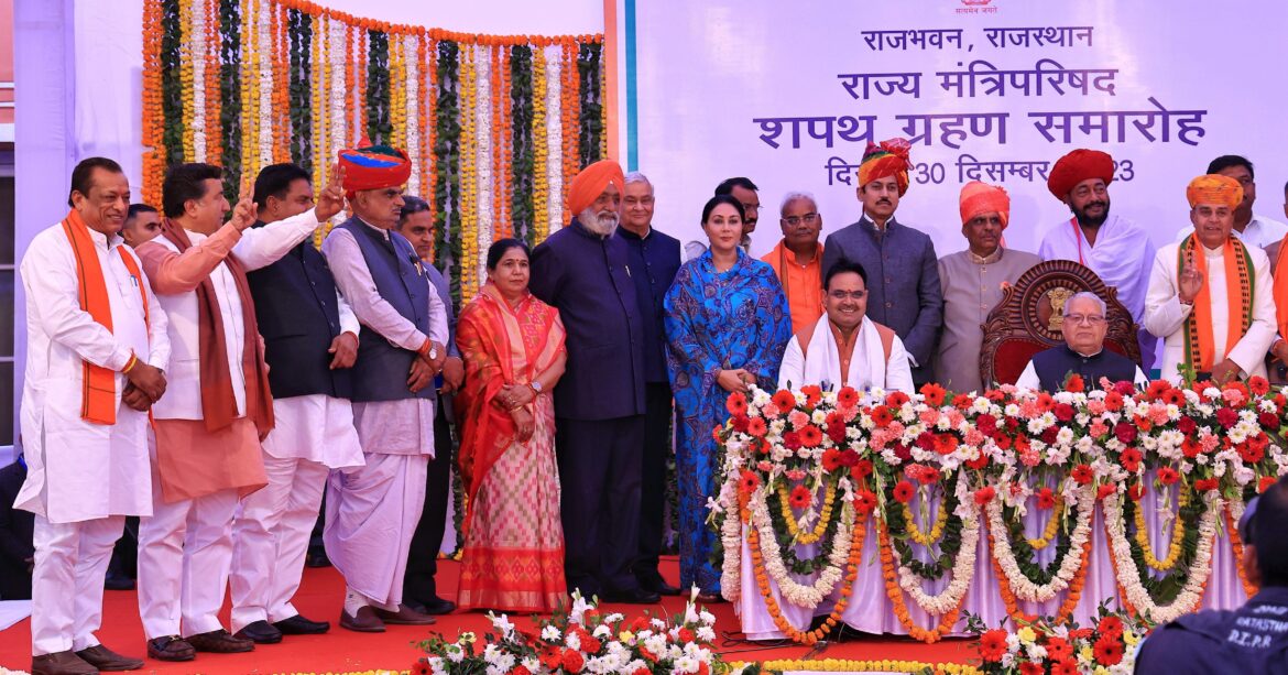 राजस्थान में मंत्रिमंडल का विस्तार, 22 मंत्रियों को दिलाई गई शपथ