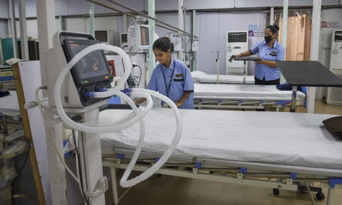 स्वास्थ्य संबंधी बुनियादी ढांचे के विस्तार पर जोर