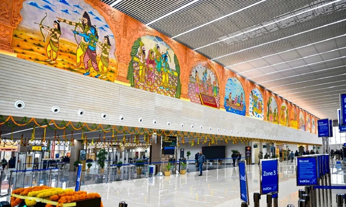 प्रधानमंत्री के अयोध्या दौरे की भव्य तैयारी, आगमन पर शंख और डमरू वादन