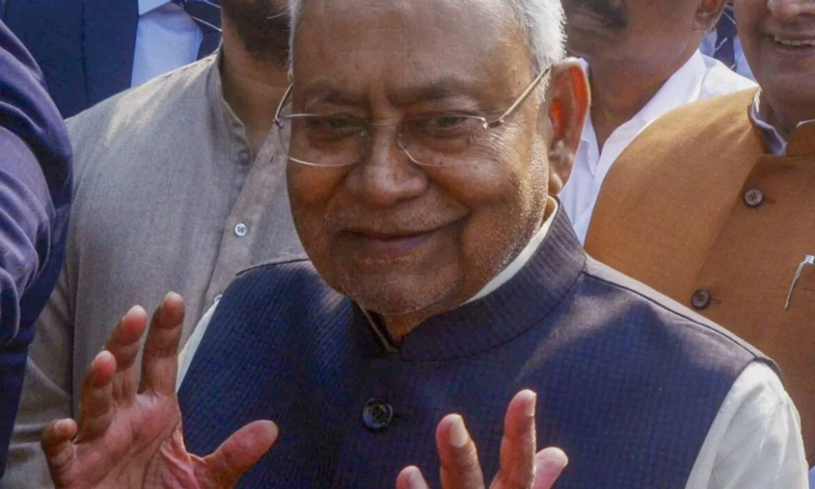 ‘इंडिया’ गठबंधन का संयोजक नहीं बनाने से न नाराज, न मायूस’