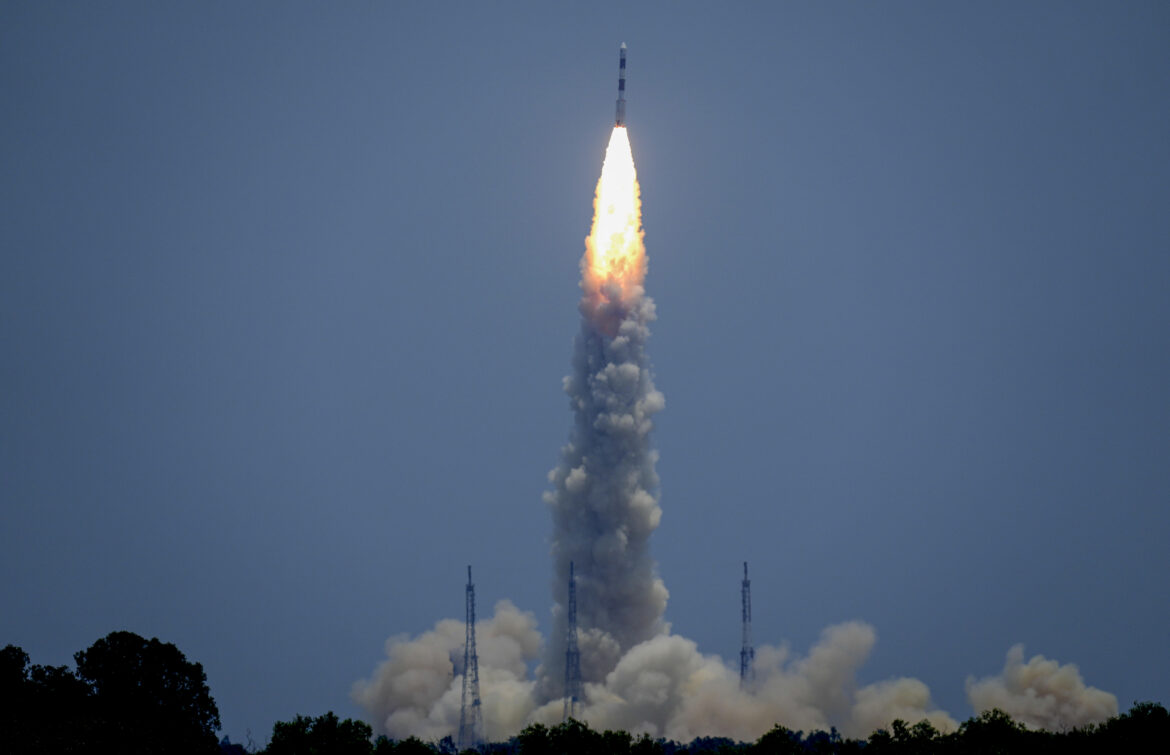 फाइनल डेसटिनेशन तक पहुंचा ‘आदित्य एल1’, पीएम ने कहा शानदार उपलब्धि