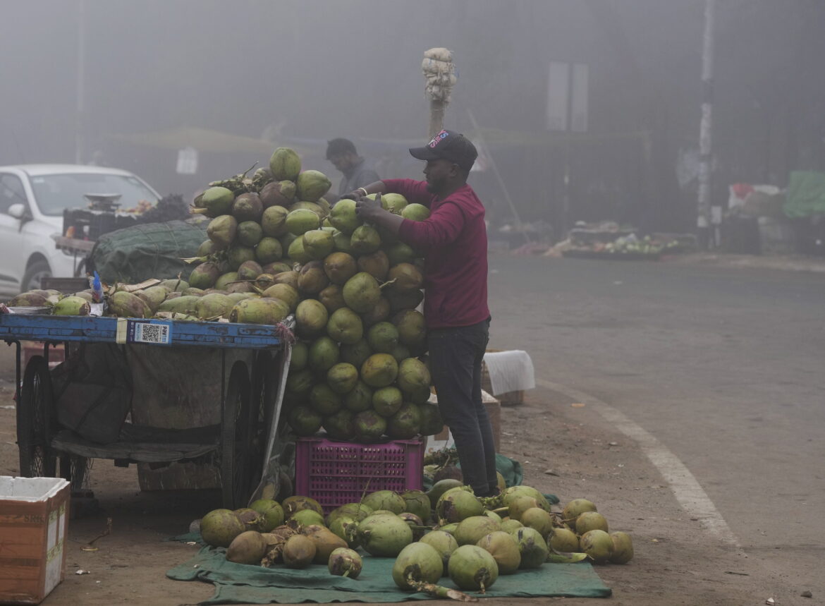 Cold wave continues in Delhi-NCR