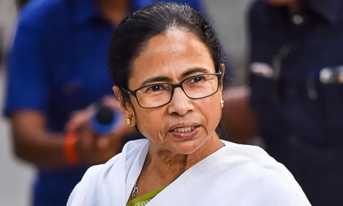 बंगाल को लेकर कांग्रेस से बोली ममता बनर्जी, कांग्रेस को सीमा समझनी होगी  