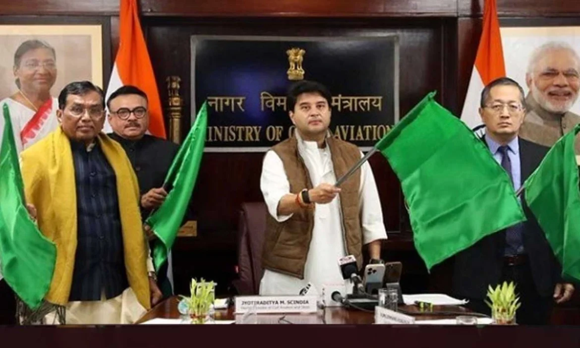 एक महीने में यूपी को मिलेंगें 5 और एयरपोर्ट, ज्योतिरादित्य सिंधिया का ऐलान