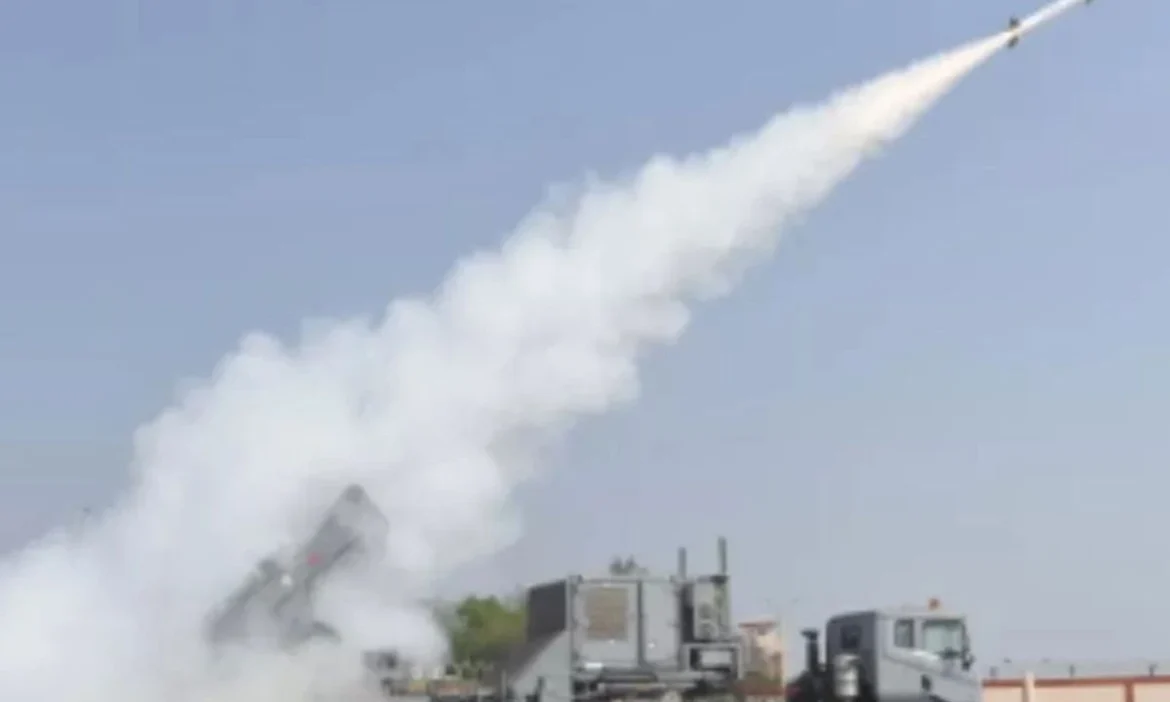 भारत ने आकाश-एनजी मिसाइल का किया सफलतापूर्वक परीक्षण