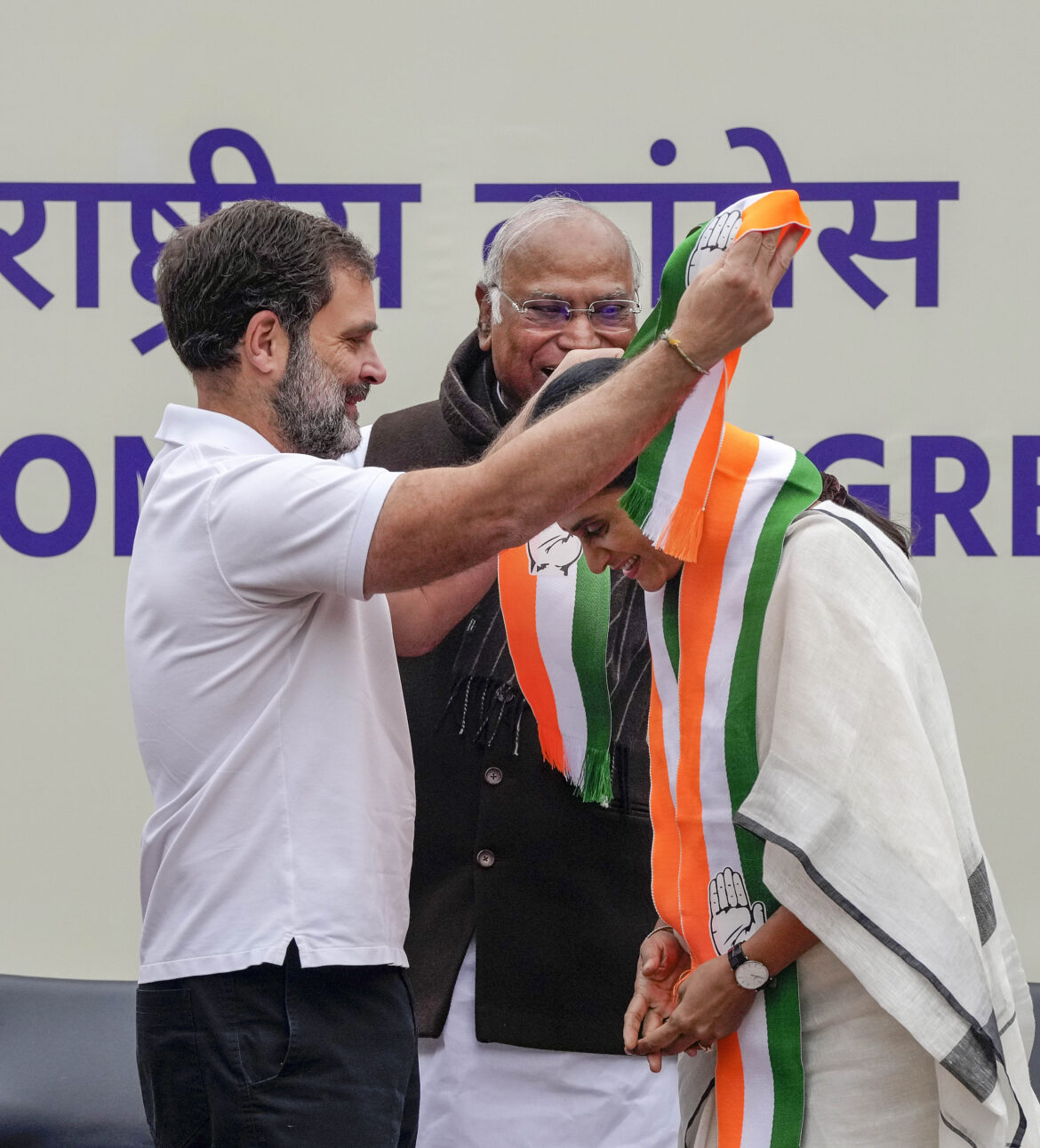 Sharmila Join Congress