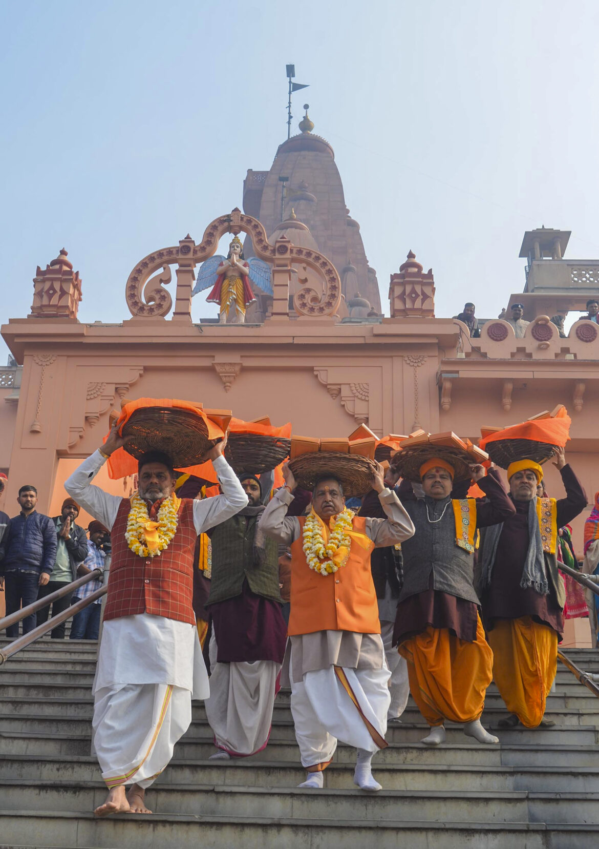 रामलला की प्राण प्रतिष्ठा से पहले देश की इकॉनमी होगी मज़बूत