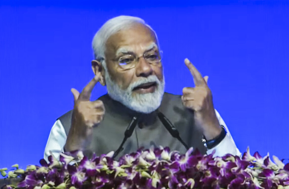 भारतीय मूल्यों पर आधारित शिक्षा समय की मांग, प्रधानमंत्री नरेंद्र मोदी