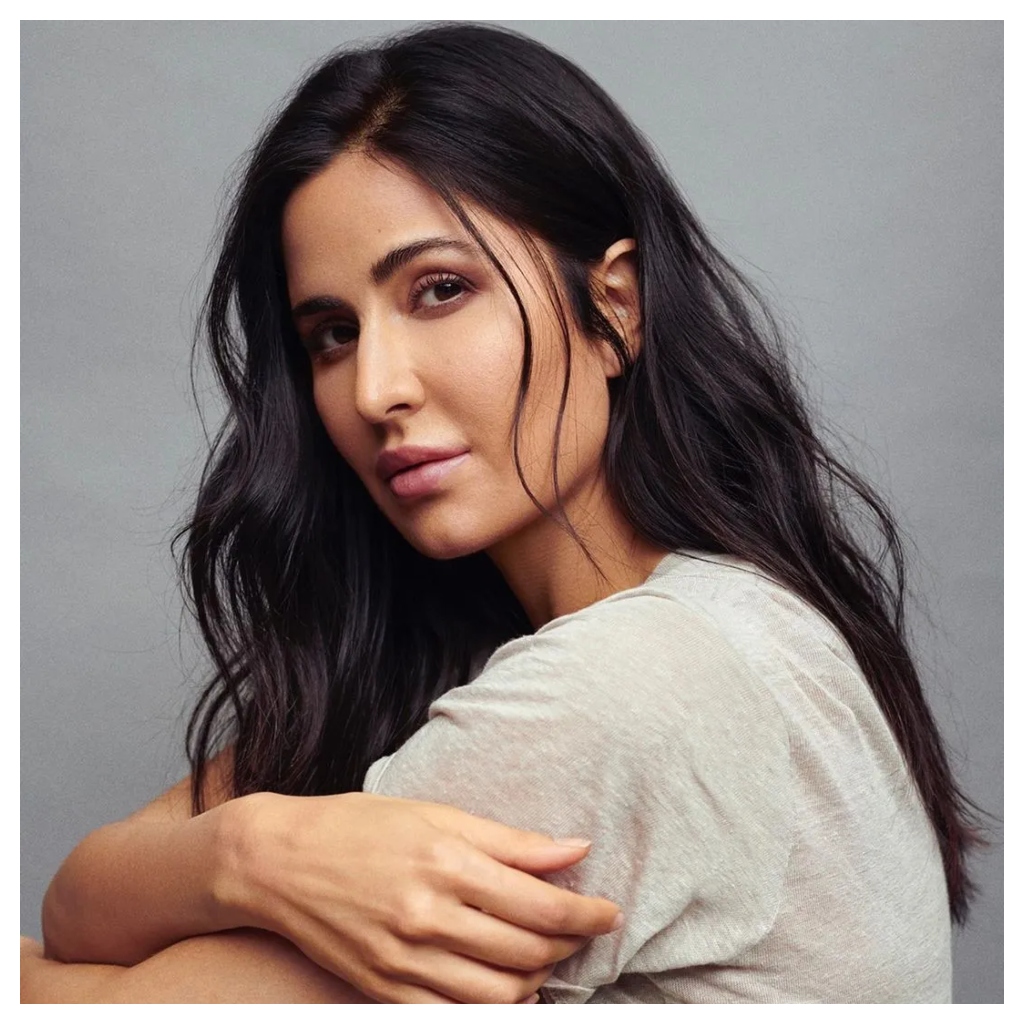 चाहिए Katrina Kaif जैसी यूथफुल स्किन? - Live Times