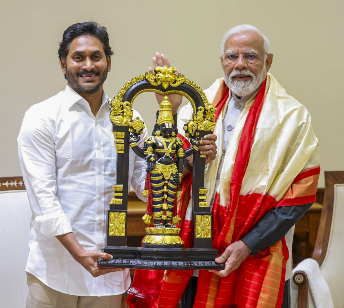 जगन रेड्डी की पीएम से मुलाकात, फिर उठाई विशेष दर्जे की मांग, पीएम मोदी से जगन रेड्डी की मुलाकात