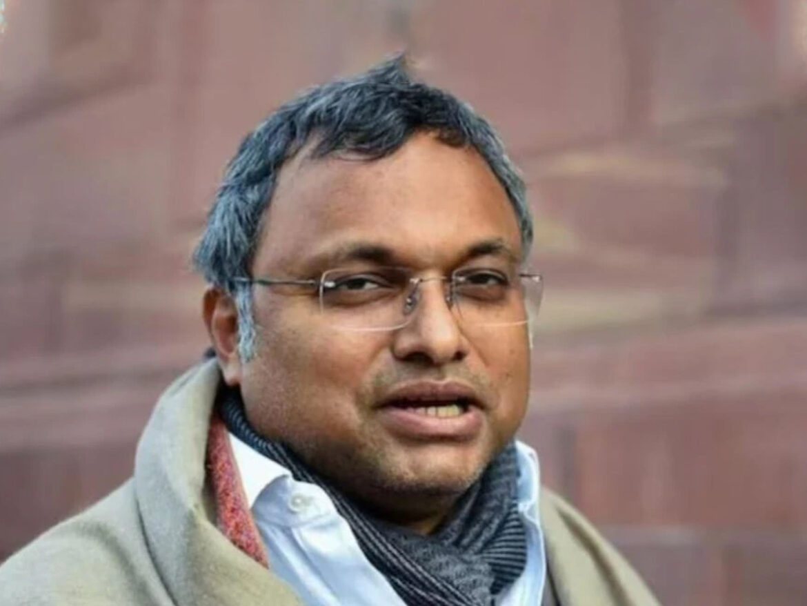 कार्ति चिदंबरम ने लोकसभा में उठाया आवारा कुत्तों की समस्या का मुद्दा, की राष्ट्रीय कार्यबल के गठन की मांग