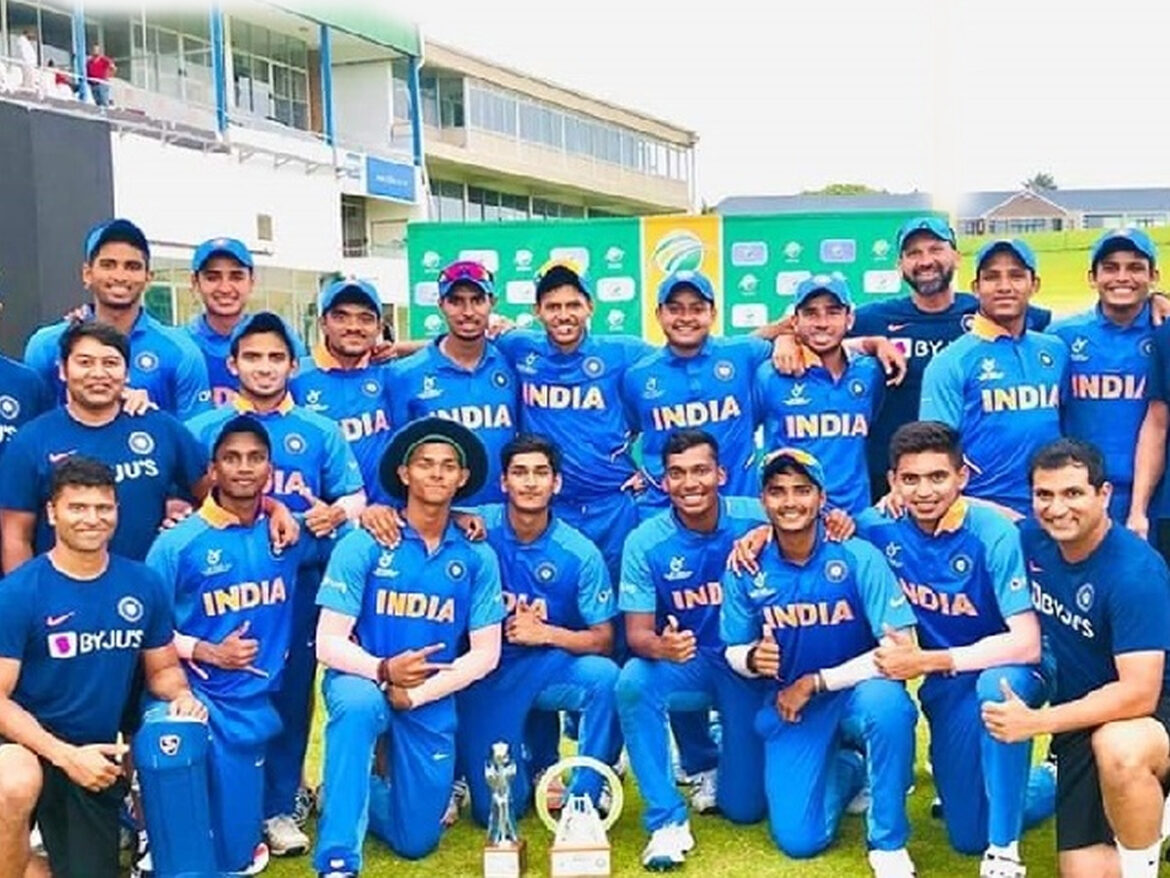 अंडर-19 टीम के कोच कानिटकर ने जताया भरोसा, भारत के लिए जल्द खेलेंगे कुछ खिलाड़ी