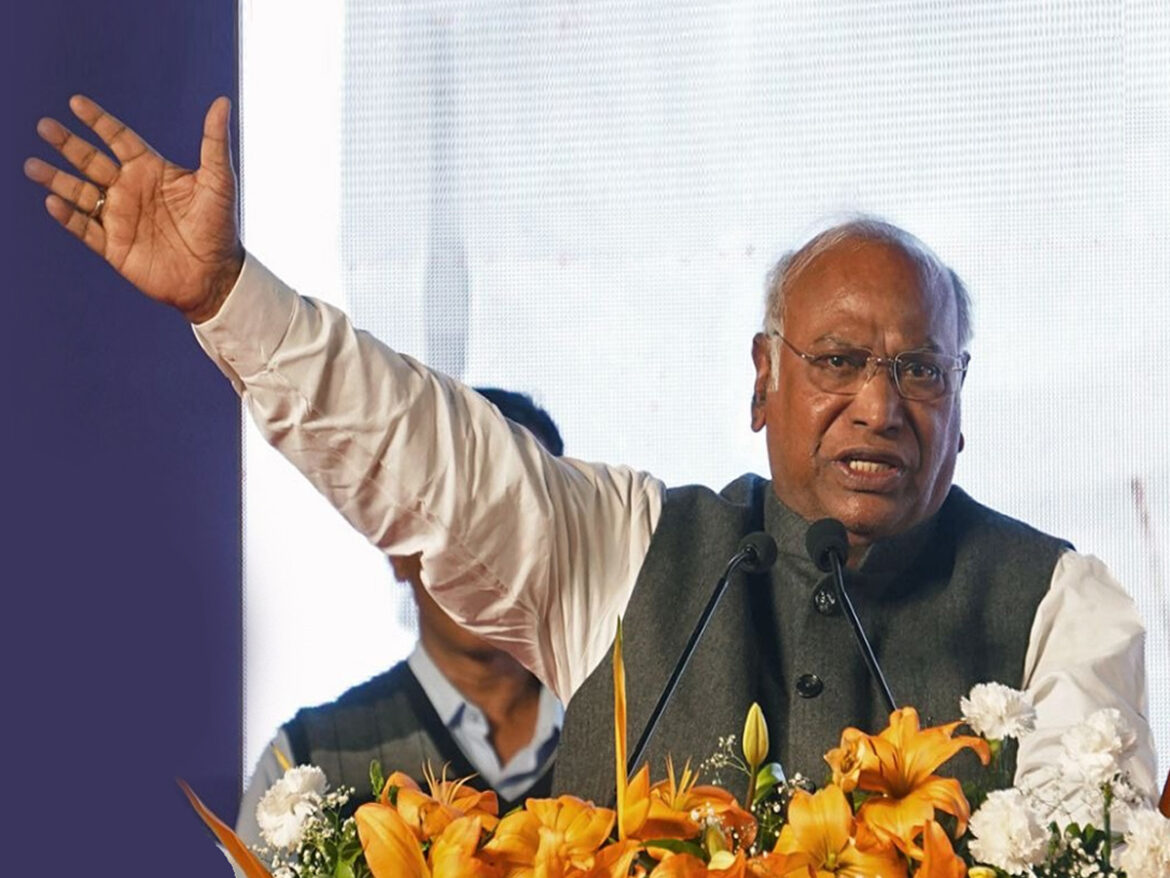 Mallikarjun Kharge targeted Modi government