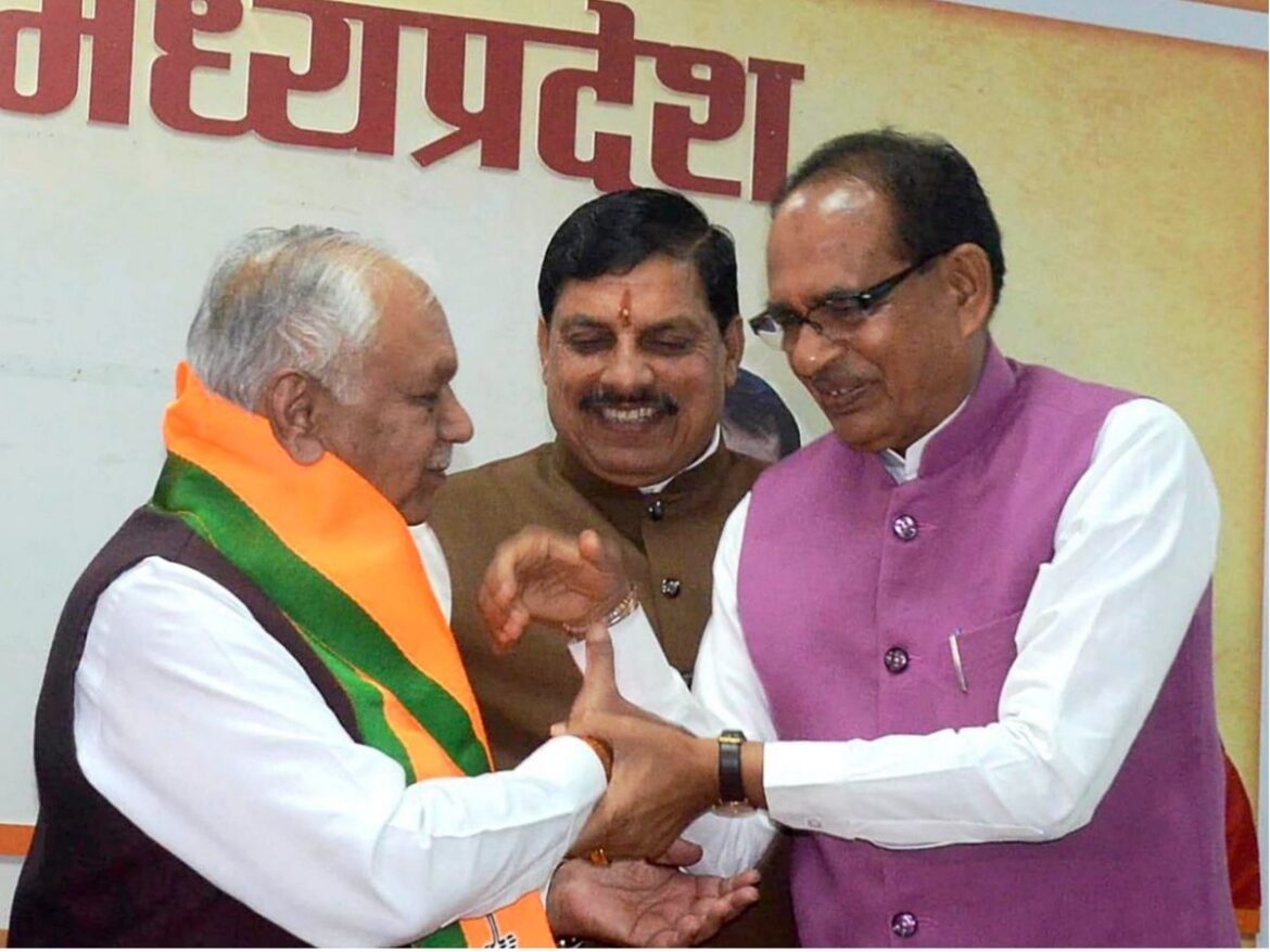 Suresh Pachauri Joins BJP