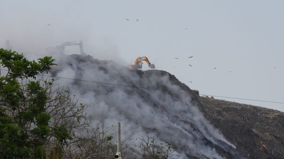 Ghazipur Landfill Site Fire