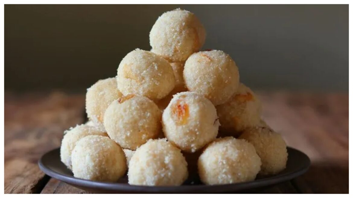 Sweet Recipes: मीठा खाने की क्रेविंग को शांत करेंगे टेस्टी सूजी के लड्डू, जानिए रेसिपी