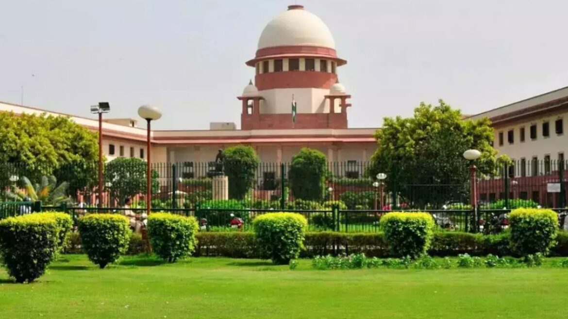 Electoral Bond: राजनीतिक पार्टियों और कॉरपोरेट्स के बीच लेन देन की SIT जांच के लिए SC में याचिका दायर