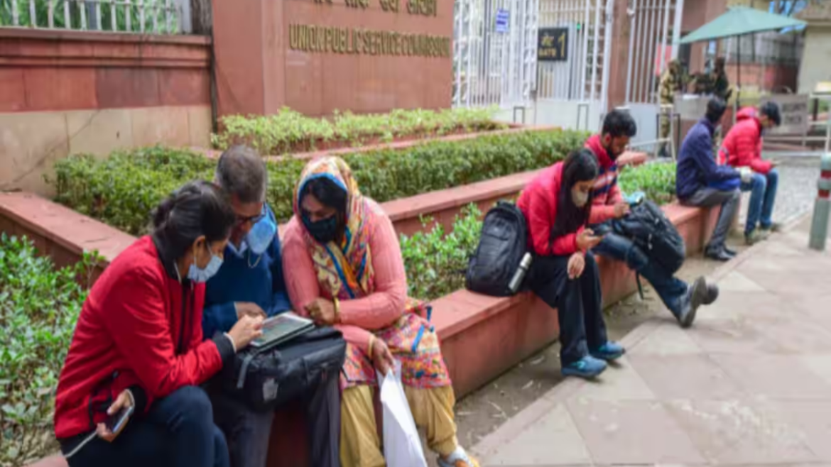 UPSC CSE 2023: यूपीएससी ने सिविल सेवा परीक्षा का फाइनल रिजल्ट जारी, आदित्य श्रीवास्तव ने किया टॉप