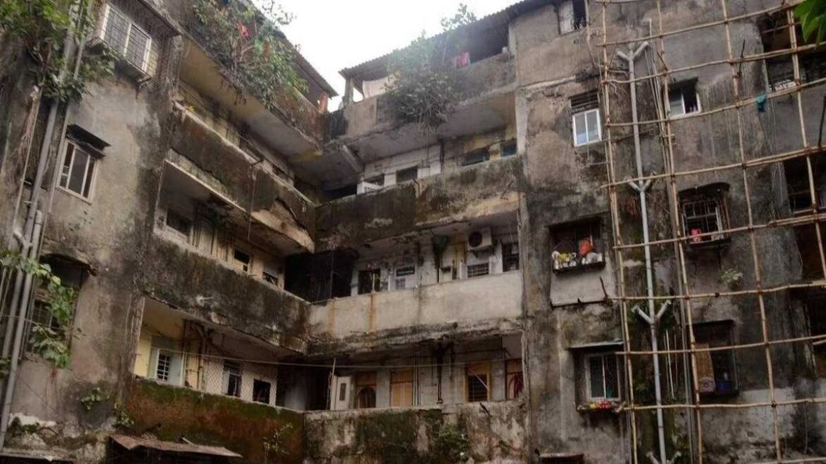 Monsoon More than 4000 buildings Than dangerous TMC released list