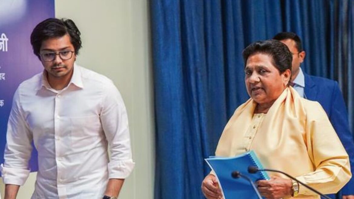 know why Mayawati removes nephew Akash Anand