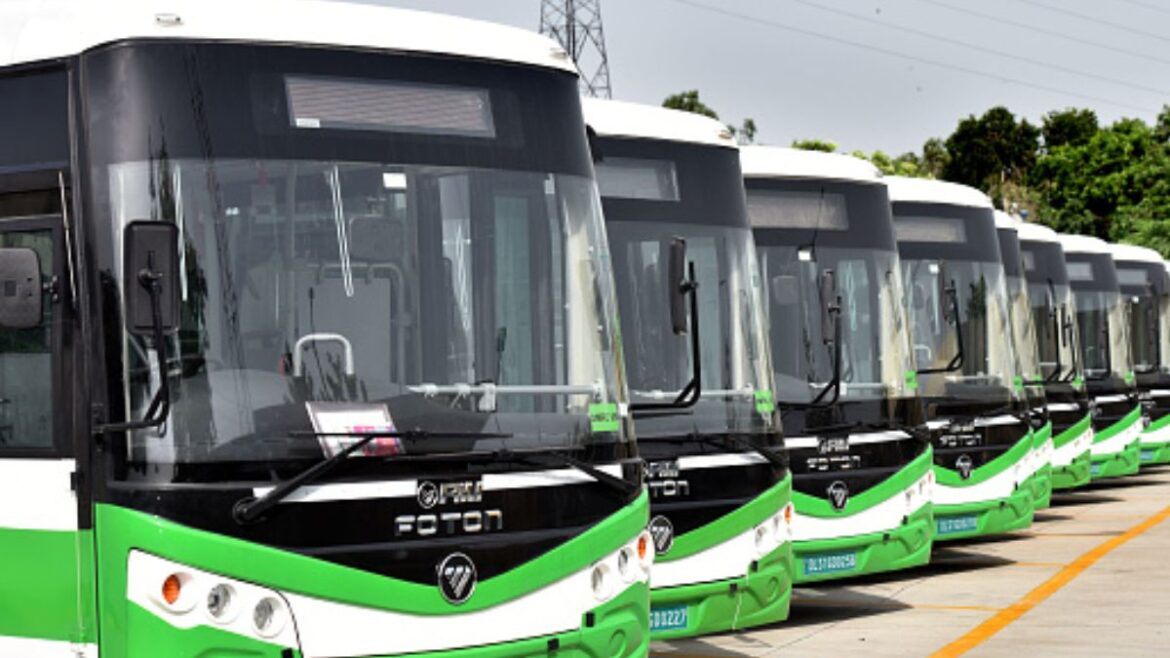 Uber Bus Services in Delhi