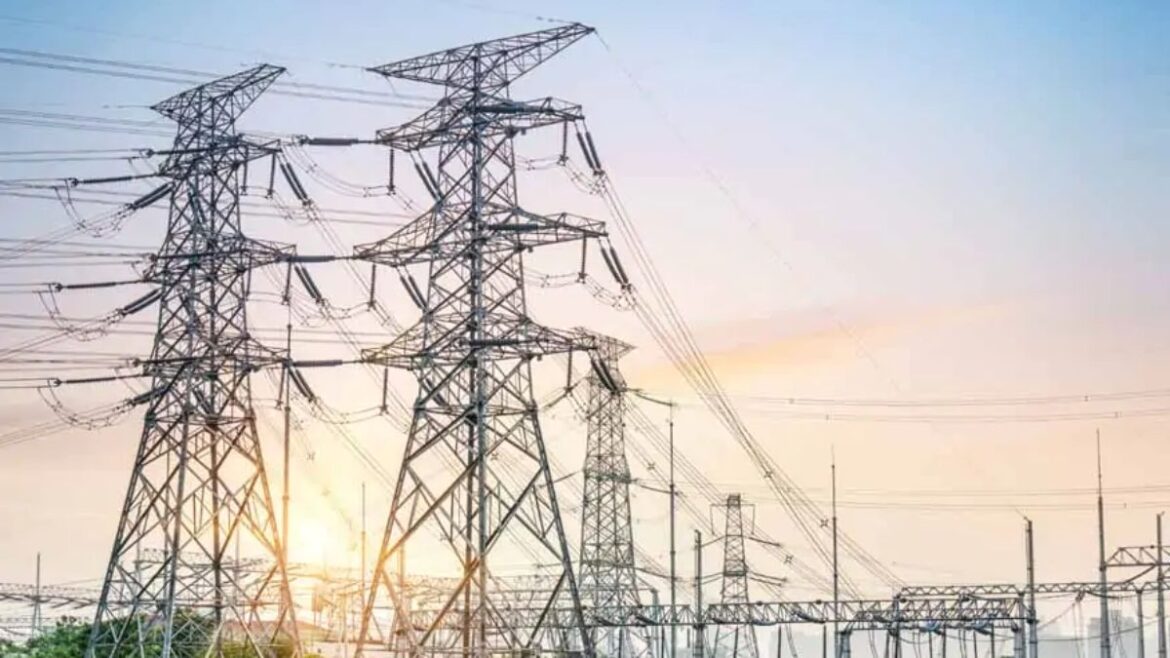 वोटिंग खत्म होते ही छत्तीसगढ़ की जनता को लगा करंट, बिजली दरों में 8.35 प्रतिशत की गई बढ़ोतरी