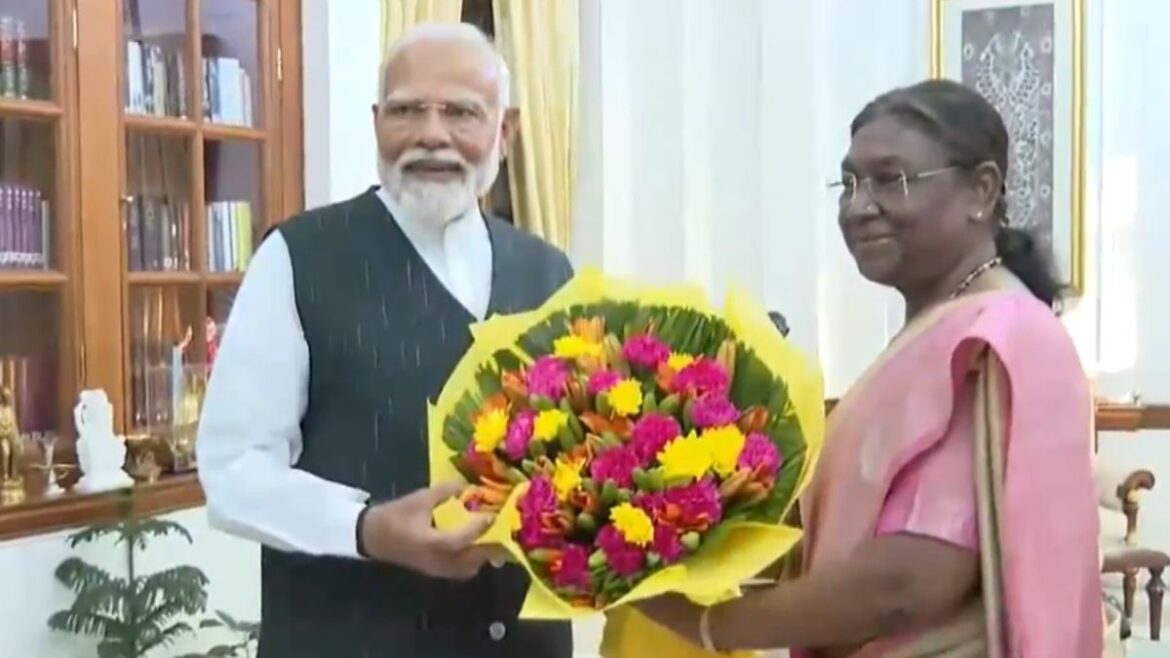 narendra modi received invitation president government date timing oath fixed