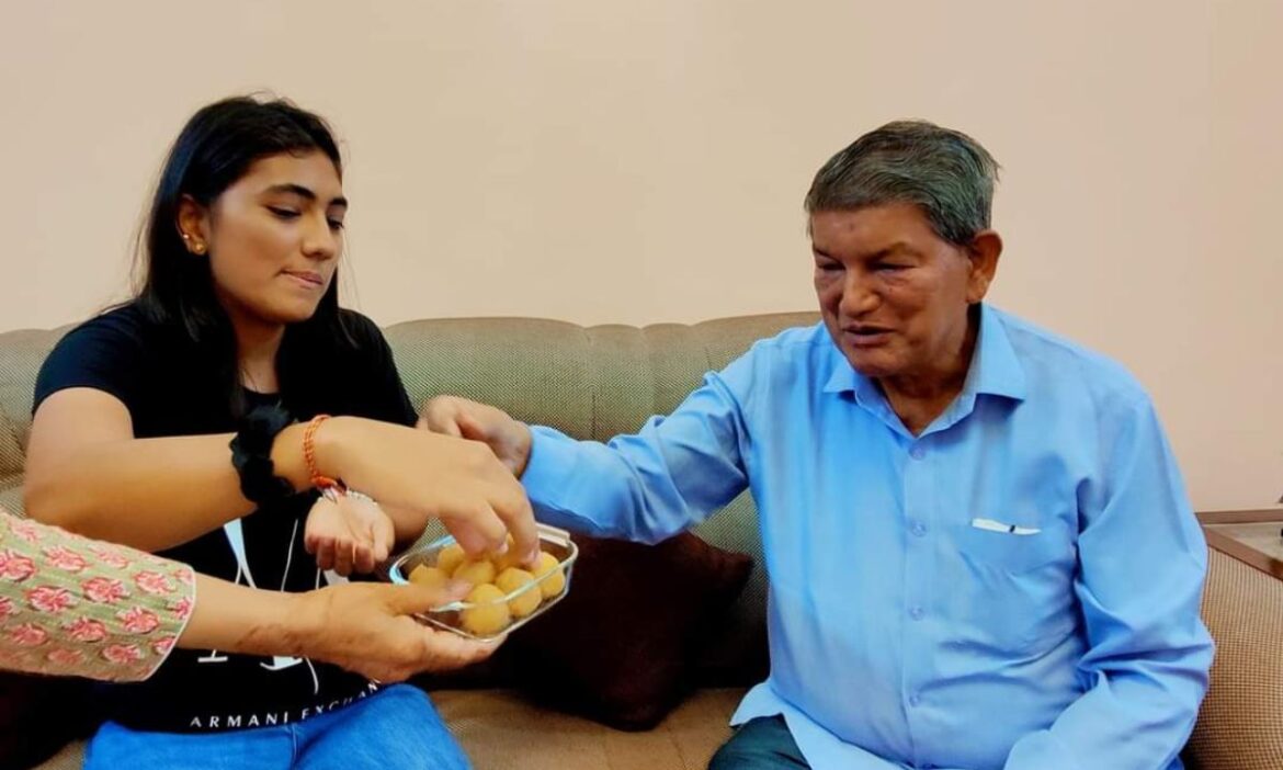 Raghavi Bisht idol Rohit Sharma dreams of hitting sixes