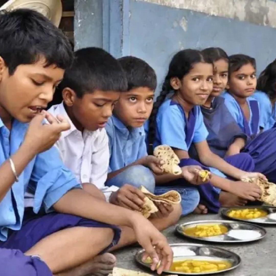 महाराष्ट्र सरकार से बाल रोग विशेषज्ञों की टीम ने की अपील, सरकारी स्कूलों के MDM में बंद हो चीनी युक्त खाद्य पदार्थ- Live Times