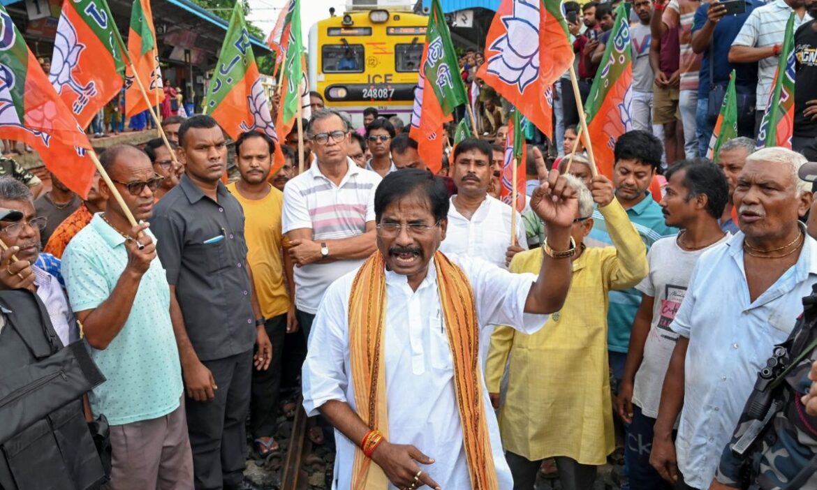 West Bengal Bandh: Mamata Banerjee hits back at BJP's Bengal Bandh, says if you want to ask for resignation then first ask for Prime Minister's