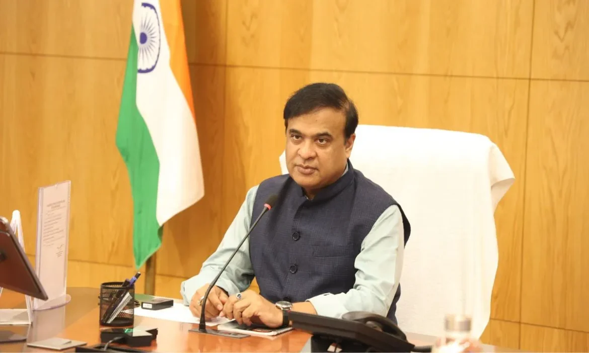 Assam में आसान नहीं होगा आधार कार्ड पाना, Himanta Biswa Sarma की सरकार लागू करेगी कड़े नियम- Live Times