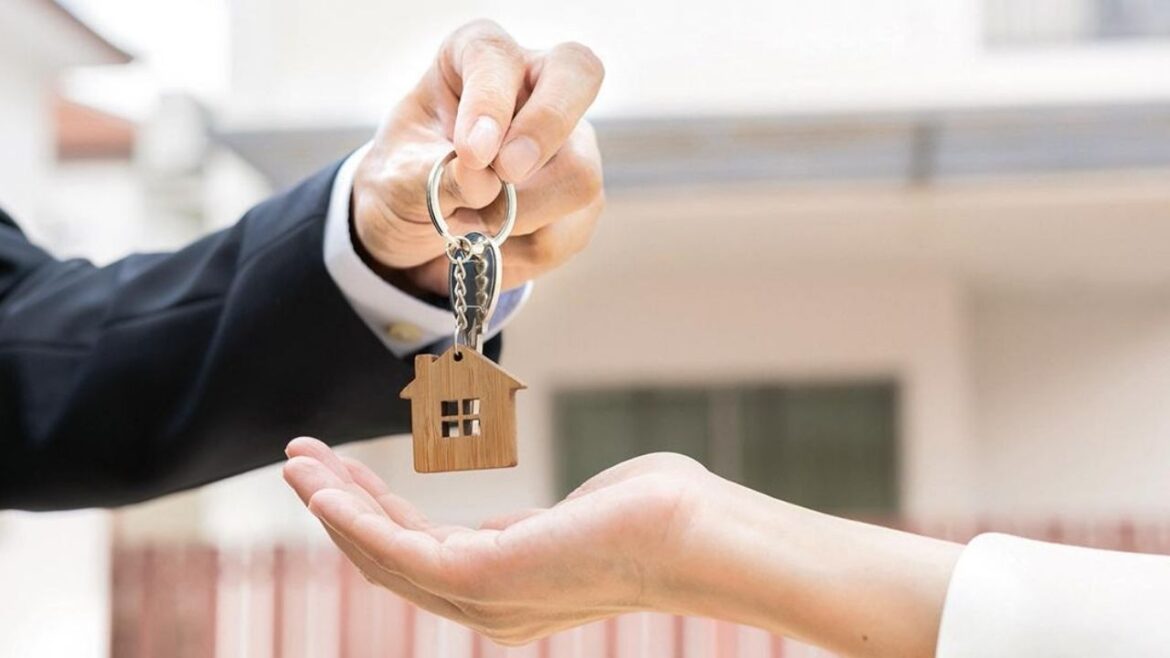 Land Registration: आसान भाषा में समझिए कैसे होती है जमीन की रजिस्ट्री?