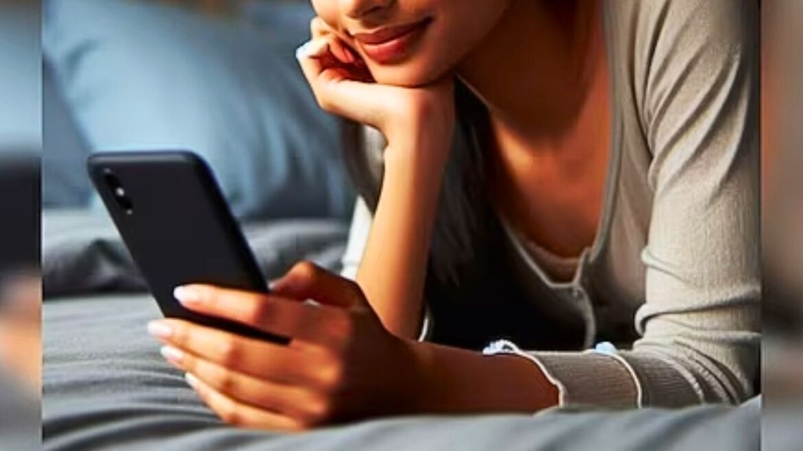 Live Times Exclusive: उत्तर प्रदेश में लव जिहाद की चपेट में लड़कियां, Video Call पर दी जा रही नमाज की Training