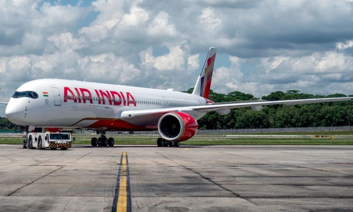 भारत से ब्रिटेन जा रहे Air India विमान की तकनीकी खराबी के कारण मॉस्को में कराई गई लैंडिंग, विमान में सवार थे 258 यात्री