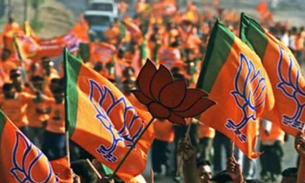 BJP ने जम्मू-कश्मीर में अपने स्टार प्रचारकों की सूची की जारी, जानिए लिस्ट में कौन-कौन शामिल