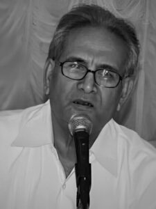 Meraj Faizabadi