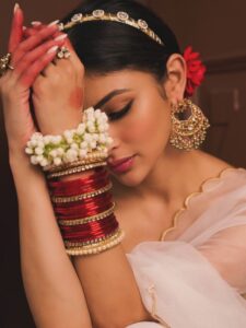 Mouni Roy