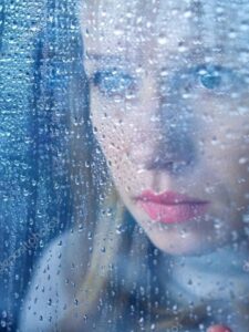 कई लोगों को आखिर क्यों उदास कर देता है मानसून ?