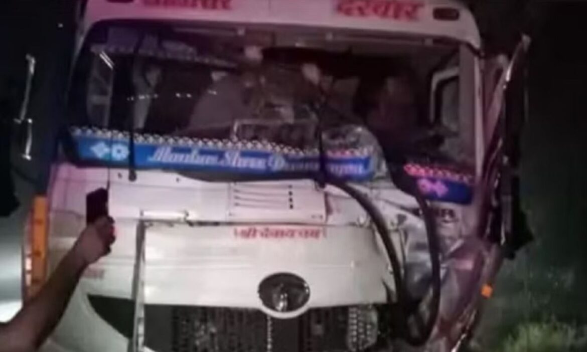 Horrific road accident in Haryana, eight people died; 10 injured
