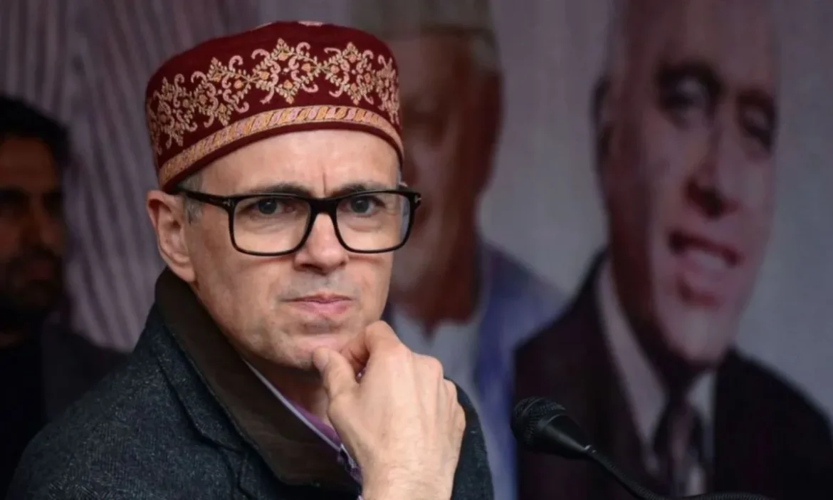 Omar Abdullah, Jammu-Kashmir New CM, Live Times, Farooq Abdullah
