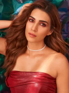 बॉलीवुड स्टार जिनके पास है इंजीनियरिंग की डिग्री