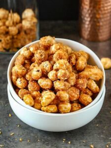 Air Pollution से बचाने में उपयोगी हैं गुड़ वाले मखाना