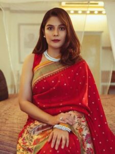 नवरात्रि के लिए Pooja Gor से भी ले सकती हैं साड़ी Idea