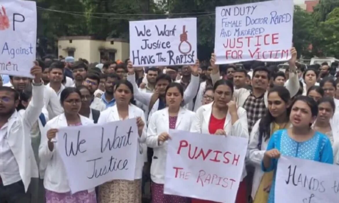 देशभर में आज से रेजिडेंट डॉक्टरों की हड़ताल, 65 दिनों से भी अधिक समय से पश्चिम बंगाल में कर रहे प्रदर्शन