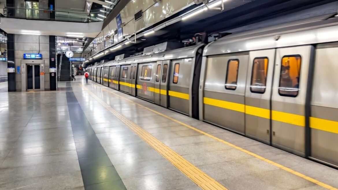Delhi Metro DMRC Advisory Yellow Line Route 6 October
