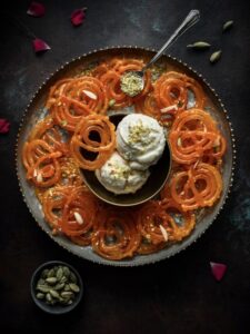 छठ पूजा भोग के लिए इस तरह से बनाएं केसर जलेबी