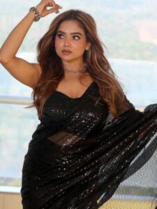 sequined-black-saree-1708949623