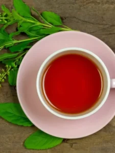 सर्दी-खांसी को दूर भगाती है तुलसी की चाय