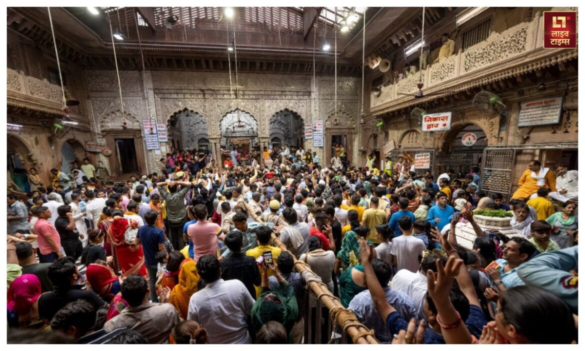 Banke Bihari Temple Dress Code
